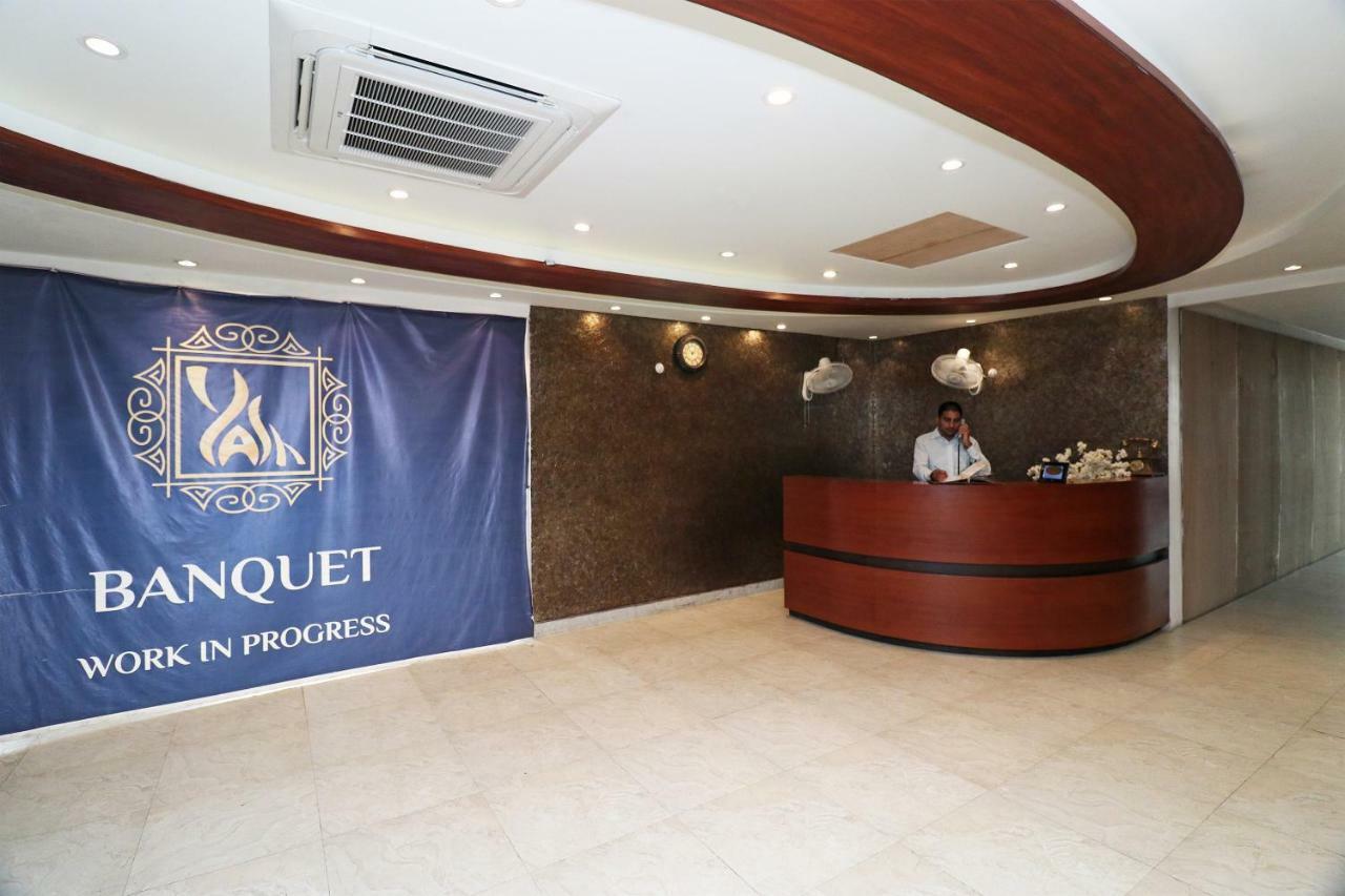 Oyo 5843 Hotel Yash Inn Mirzāpur Dış mekan fotoğraf
