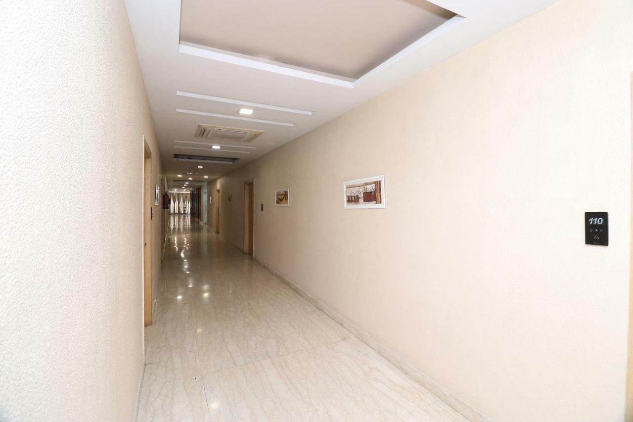 Oyo 5843 Hotel Yash Inn Mirzāpur Dış mekan fotoğraf